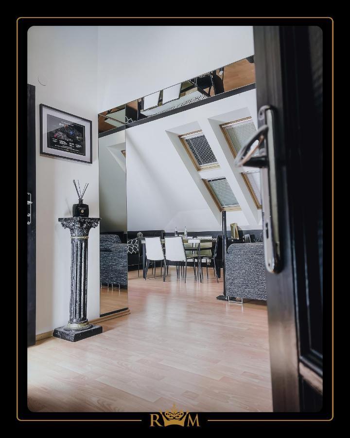 Rm Luxury Apartment In Prague • 6 People • Free Parking • Pets Exterior foto